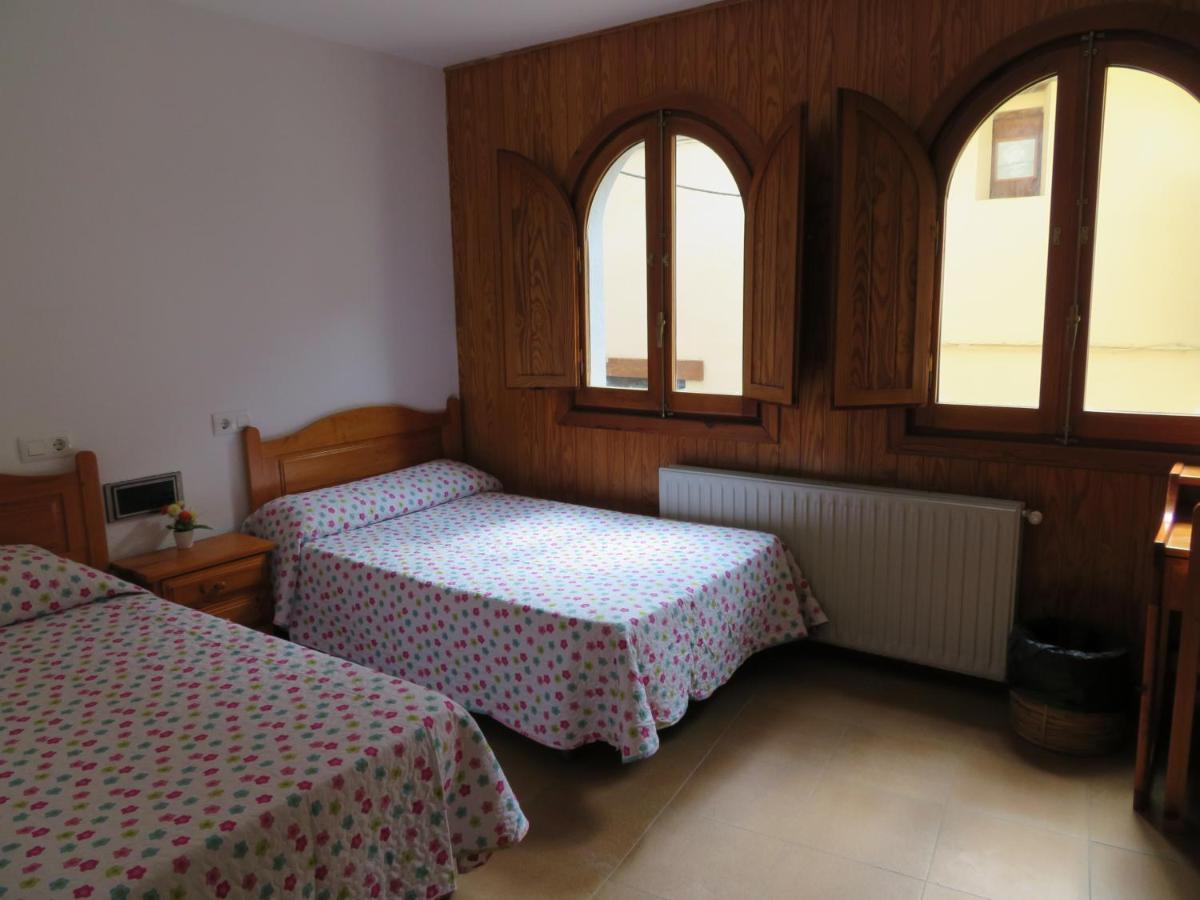 Meson La Lonja Hotel Herbes Luaran gambar