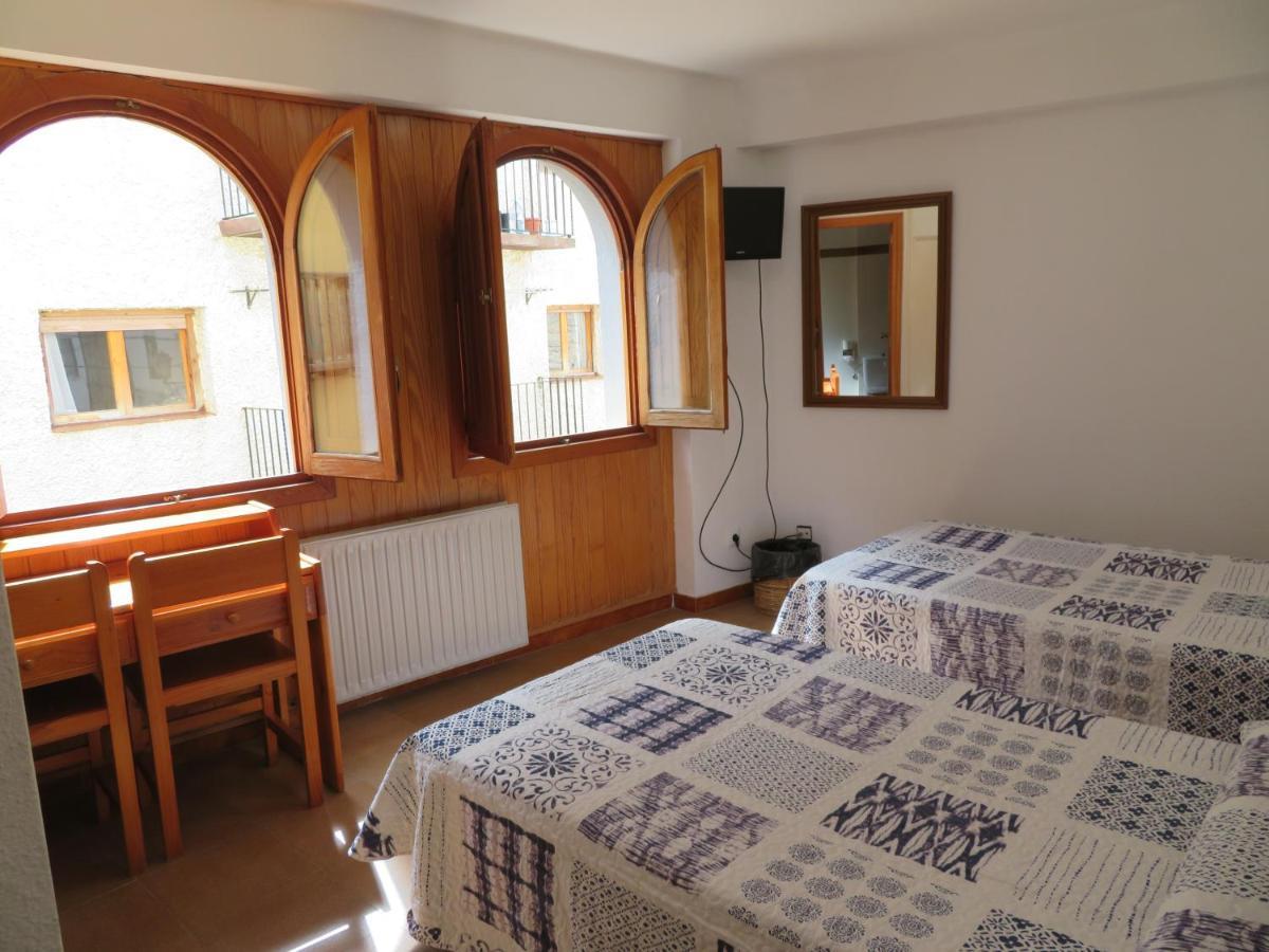 Meson La Lonja Hotel Herbes Luaran gambar