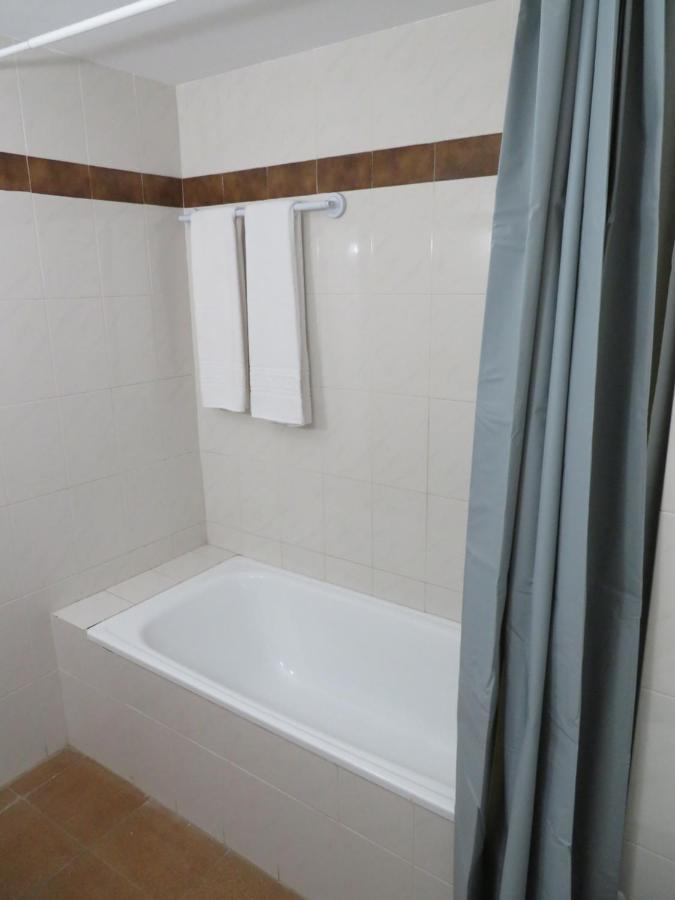 Meson La Lonja Hotel Herbes Luaran gambar