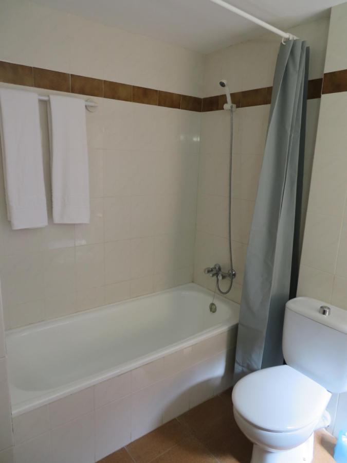 Meson La Lonja Hotel Herbes Luaran gambar